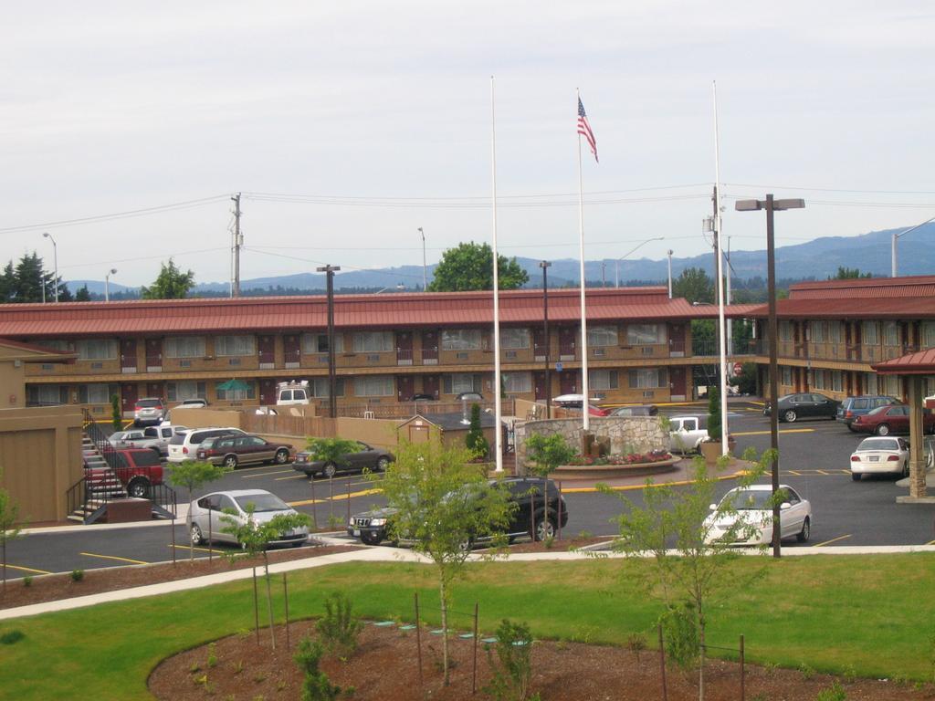 Rodeway Inn Portland Airport Eksteriør bilde